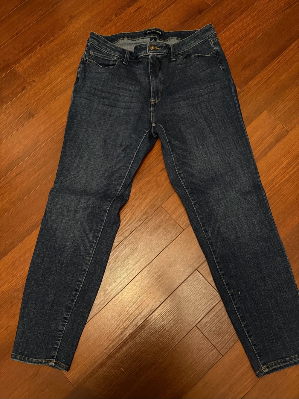 Calvin Klein Women's Dark Indigo Skinny Jeans